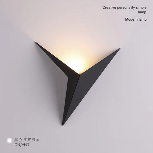 Modern Minimalist Triangular Shape Wall Lamp Wrought Energy-Saving Led Wall Lamp Bedroom Study Hotel Bedside Lamp Light